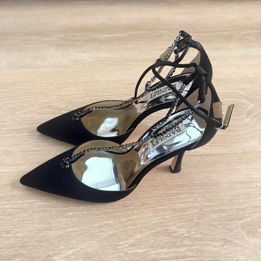 Badgley Mischka Zayna stiletto black heels with intricate rhinestone detail - Picture 3 of 7